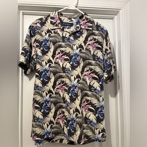 Tommy Bahama Silk Hawaiian Shirt Mens S/P Floral Tropical Camp Button Up